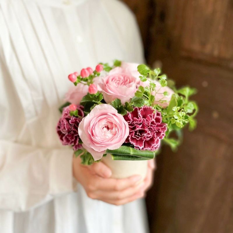 ベーシックギフトフラワーアレンジメントピンク | リンクフローリスト